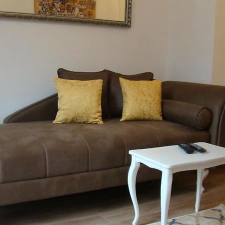Gagovic Apartment Cetinje Luaran gambar